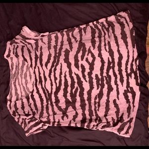 Women’s wool cap sleeve top Zebra plant